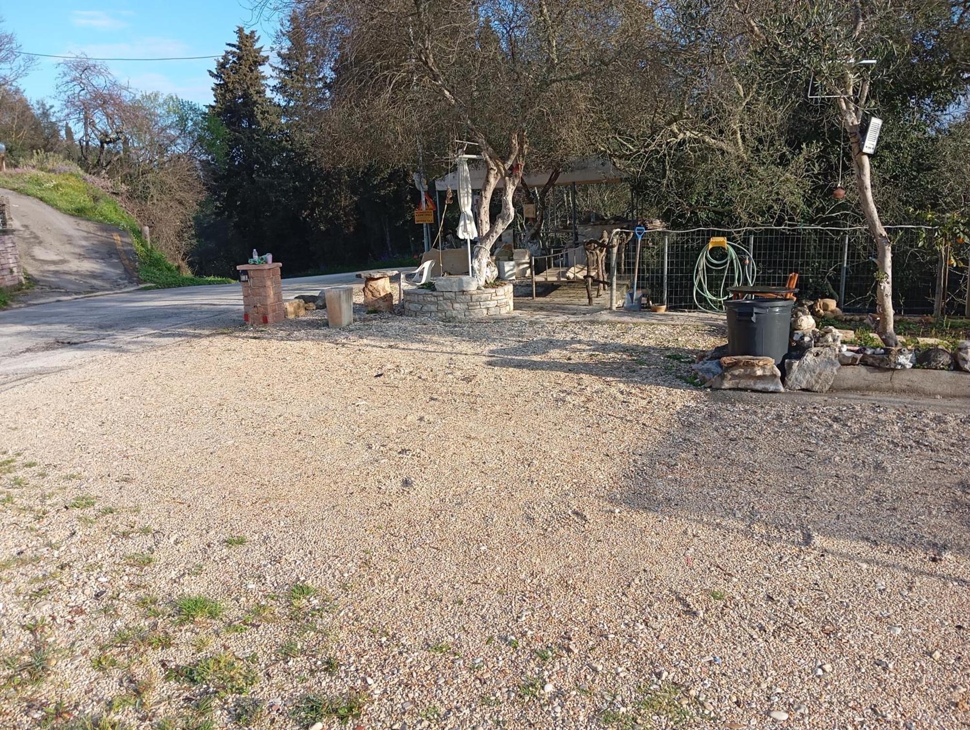 Country-Bumpkin'S House Villa Karyotikon Екстериор снимка